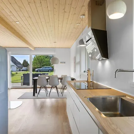 Naewe - 100m From The Sea By Interhome Casa de Férias
